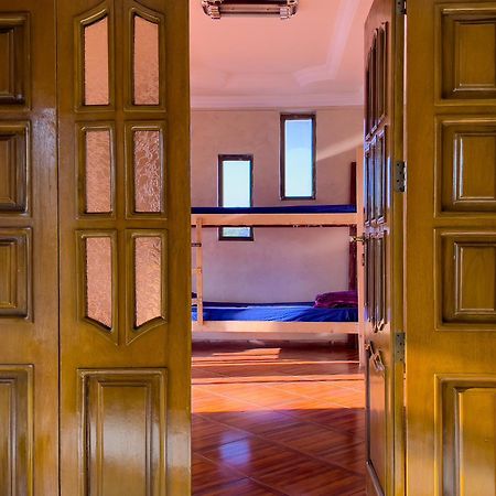 Mad Vervet Backpackers Hostel Addis Abeba Esterno foto